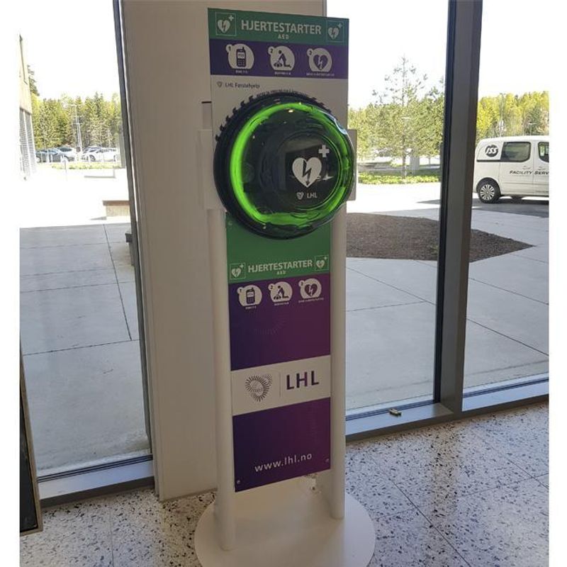 Utendørs overvåket hjertestarterskap, Rotaid 24/7 oppvarmet, LHL